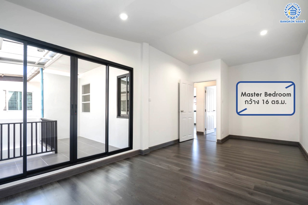 บ้านมือสองตกแต่งใหม่ หน้าโครงการติดรถไฟฟ้า "สถานีไทรม้า"!! ม.ซื่อตรง พระนั่งเกล้า-ท่าอิฐ ทาวน์เฮ้าส์หลังใหญ่ เนื้อที่ 26 ตร.ว. ฟังก์ชัน 3 ห้องนอน 2 ห้องน้ำ 1 ที่จอดรถ ทำเลใกล้ เซ็นทรัลรัตนาธิเบศร์ และทางด่วน "งามวงศ์วาน"